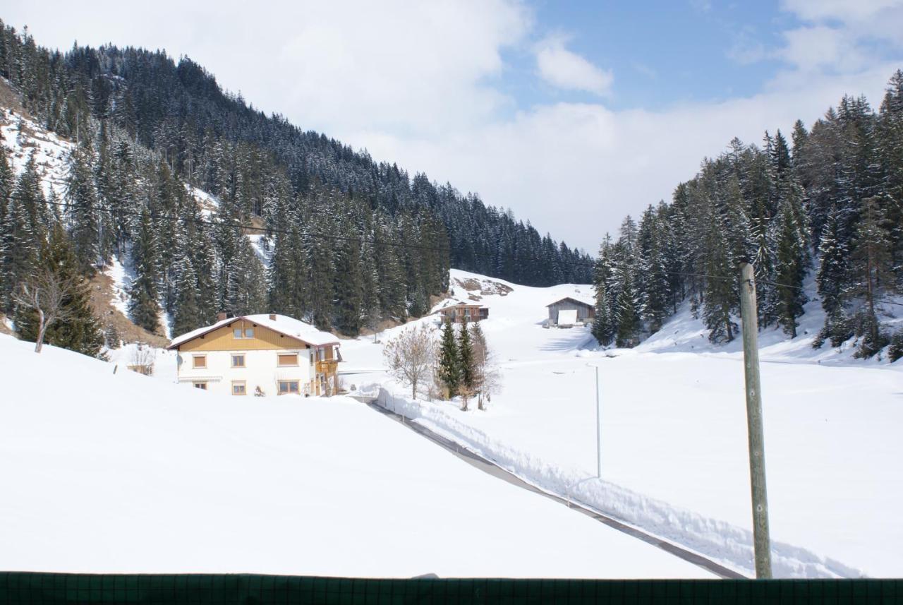 Haus Bergfrieden Bach (Tyrol) Exterior photo